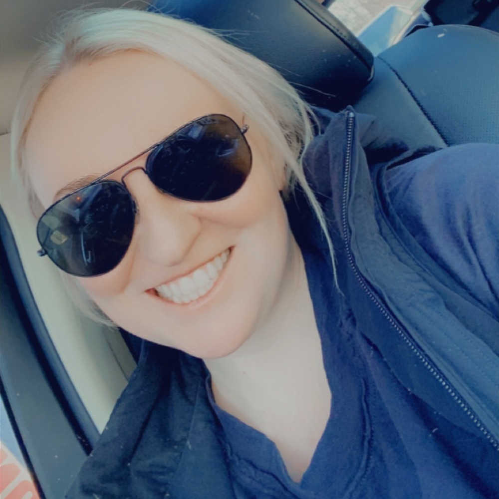 Meet your Posher, Deanna